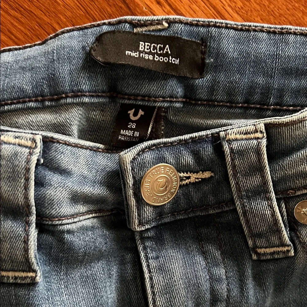True Religion Classic Blue Straight Leg Jeans - Picture 4 of 7